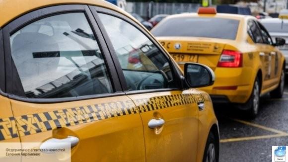Закон, запрещающий иностранцам работать в такси в 2019 году: новые требования к такси
