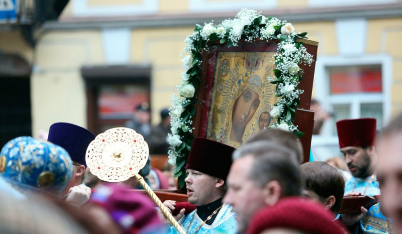 День Казанской иконы Божией Матери 2019: какого числа, история и традиции праздника