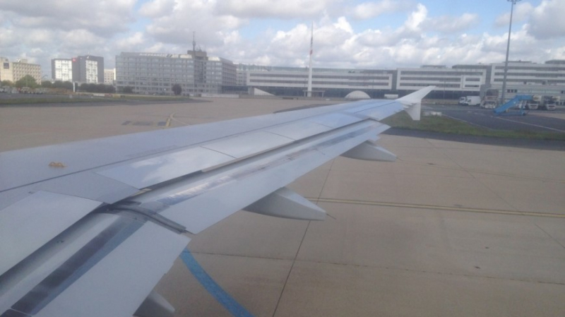 Летевший из Красноярска в Таиланд самолет вынуждено сел в Китае 