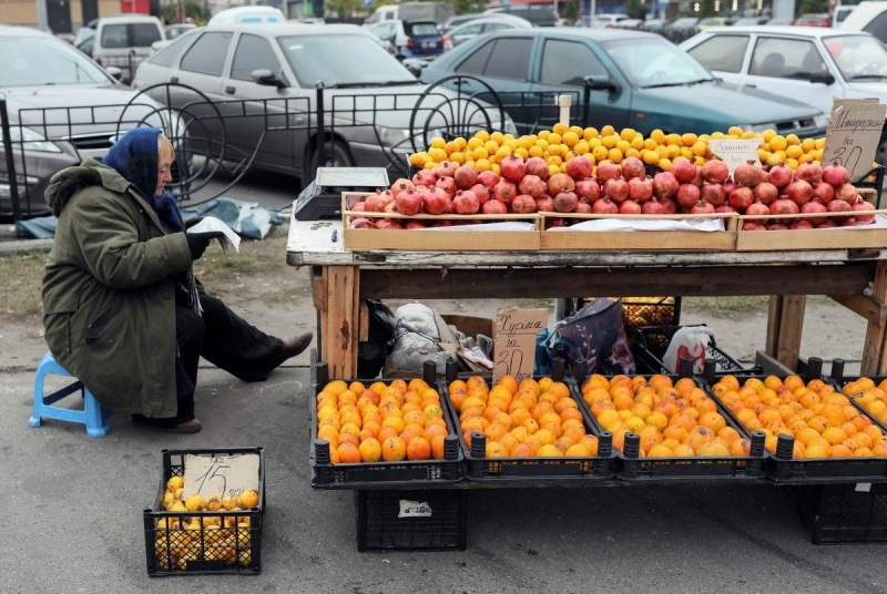 В Украине дорожает главный символ Нового года: что будет с ценами на мандарины (видео)